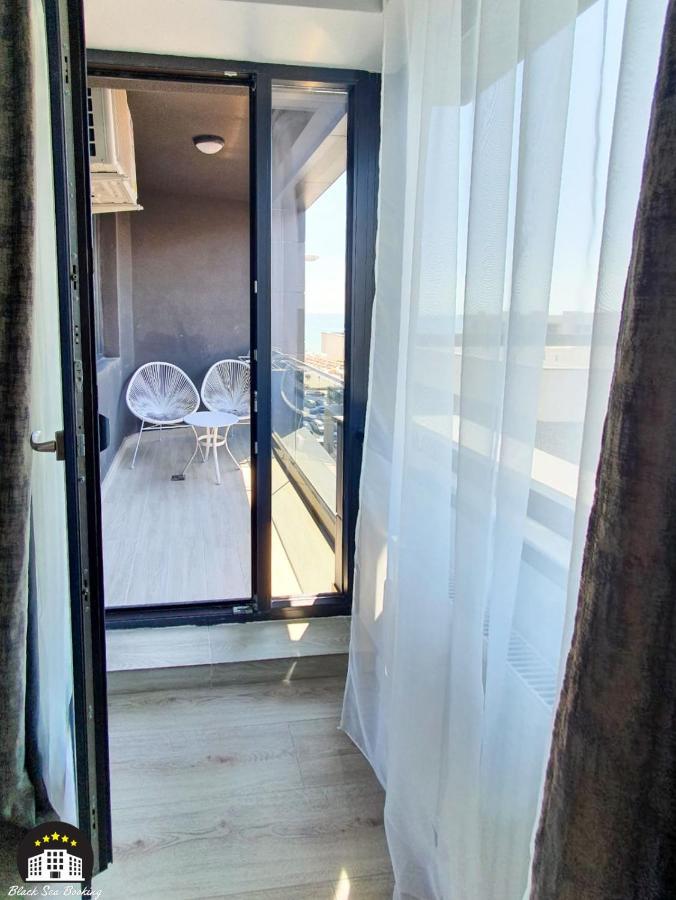 Black Sea Booking - Oana Нэводари Экстерьер фото